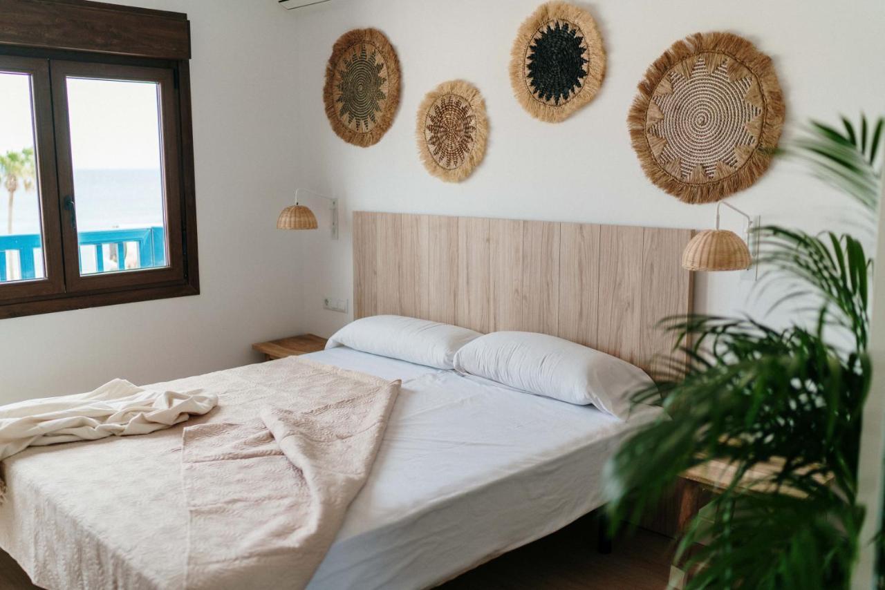 Hostal San Antonio *